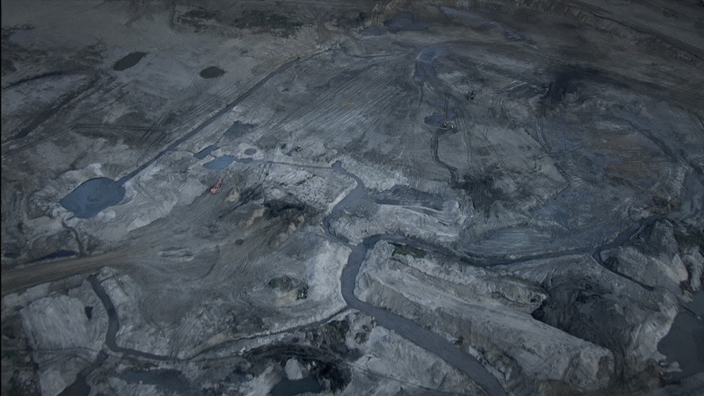 Canadian tar sands. Photo © Greenpeace
